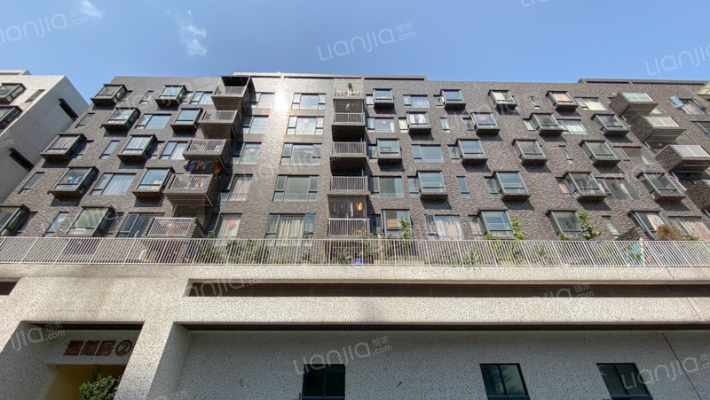 东逸湾逸然居外景图