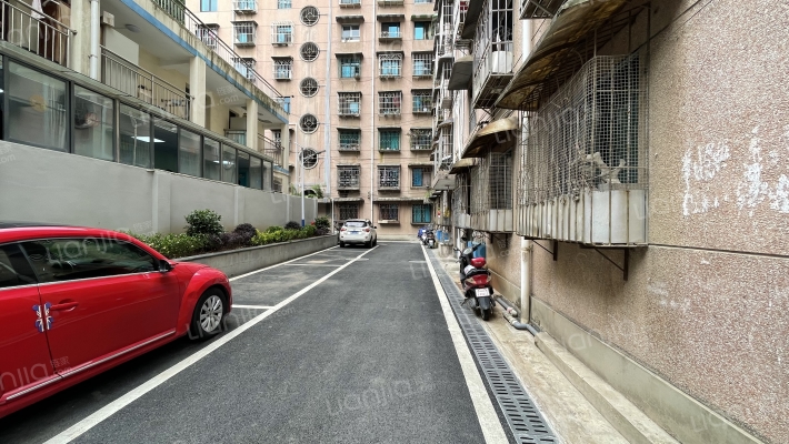 北衙路8号老法院宿舍外景图