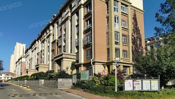 薛辛庄社区外景图