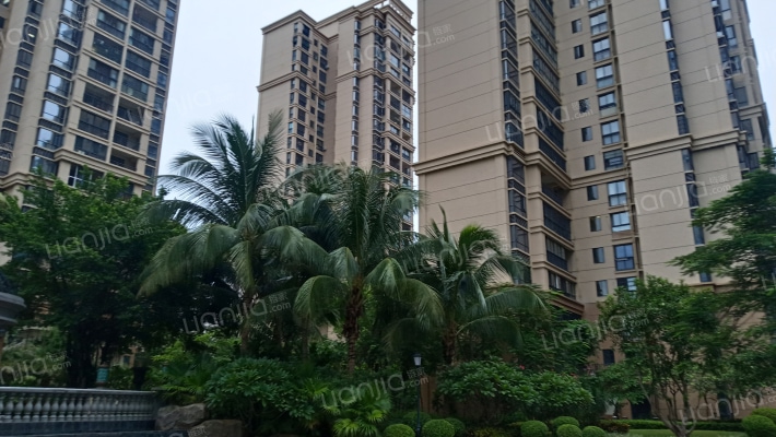 华府蓝湾一期外景图