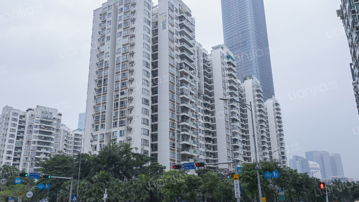 海印长城外景图