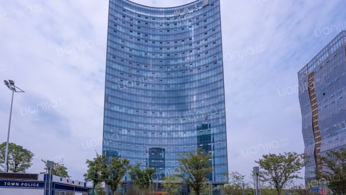 闽商大厦外景图