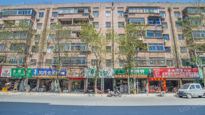 沁国花园外景图