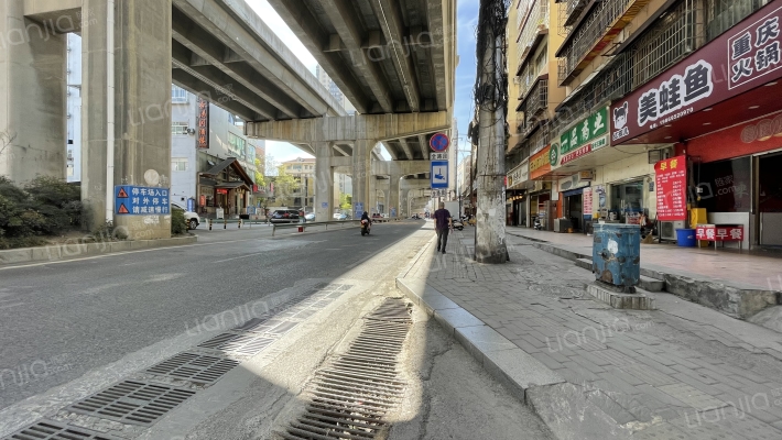 电建巷贵电宿舍外景图