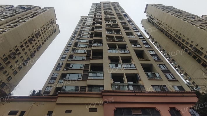 皇冠国际社区三期外景图