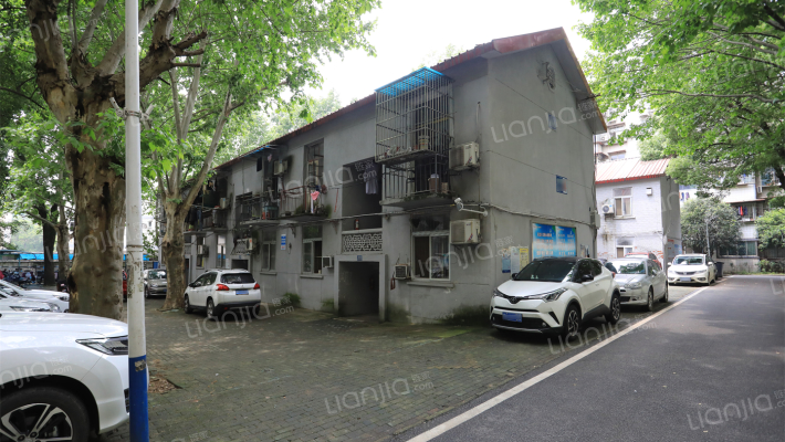 地质医院家属区外景图