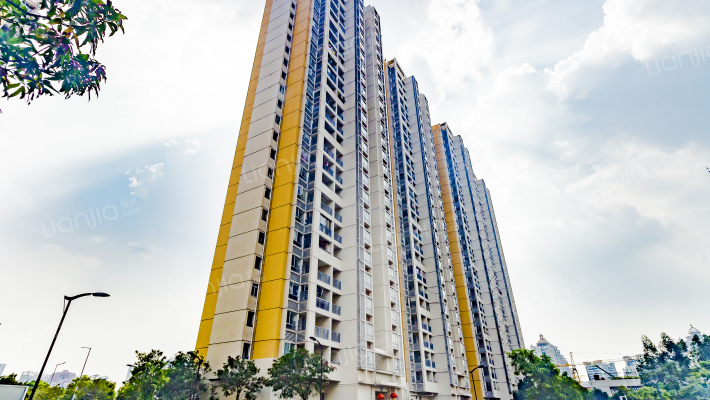 磨碟沙花苑外景图