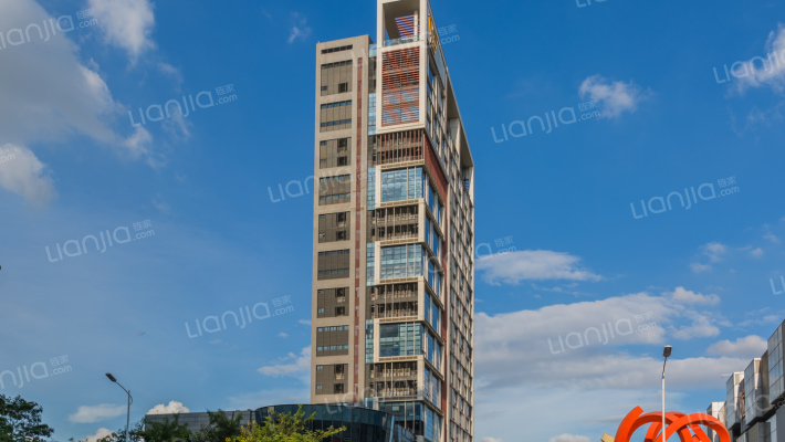 越秀财富大厦外景图