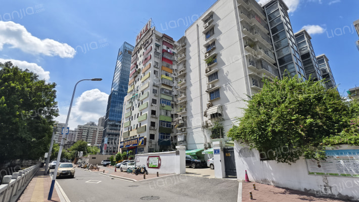 福建省委政法委宿舍外景图