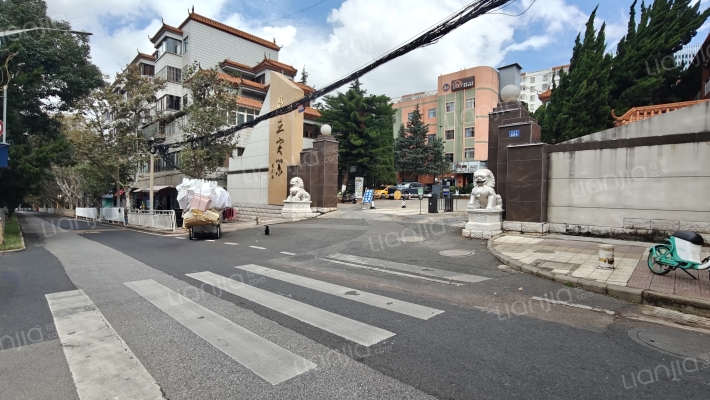 学府路604号外景图