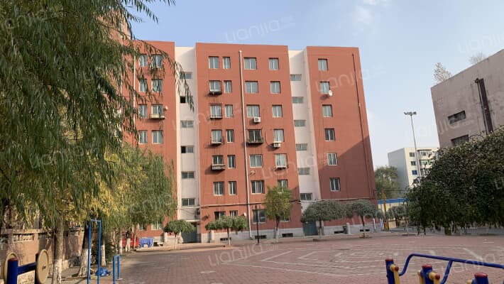 邮政宿舍外景图