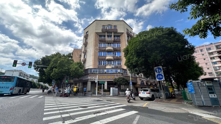 汇利商业中心外景图