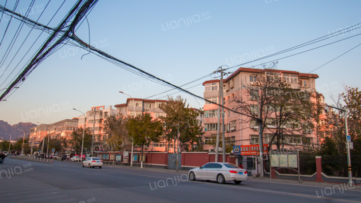 鹿牌家园小区外景图