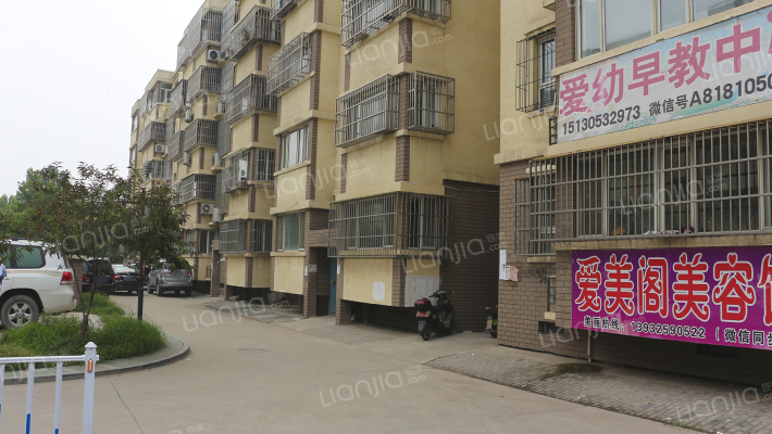 润泽小区外景图