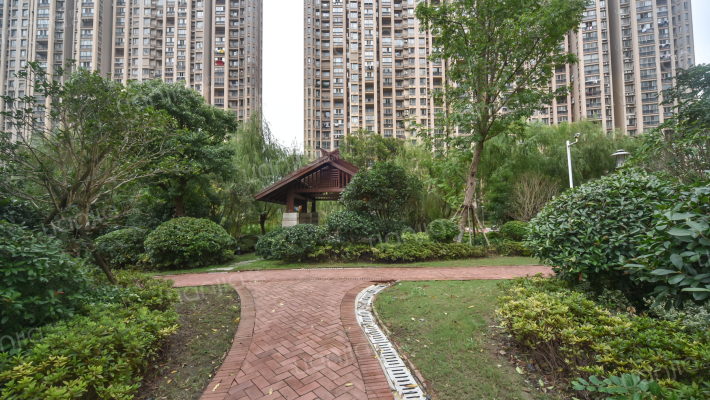 中南世纪城瑞城外景图