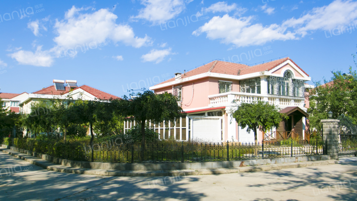 都市芳园明湖园外景图