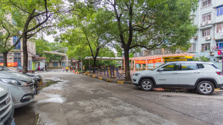 长江路440弄外景图