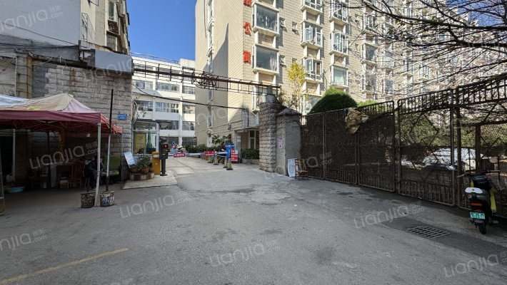 乐酷公寓外景图