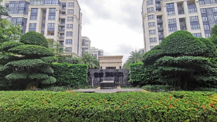 鲁能海蓝椰风五期外景图