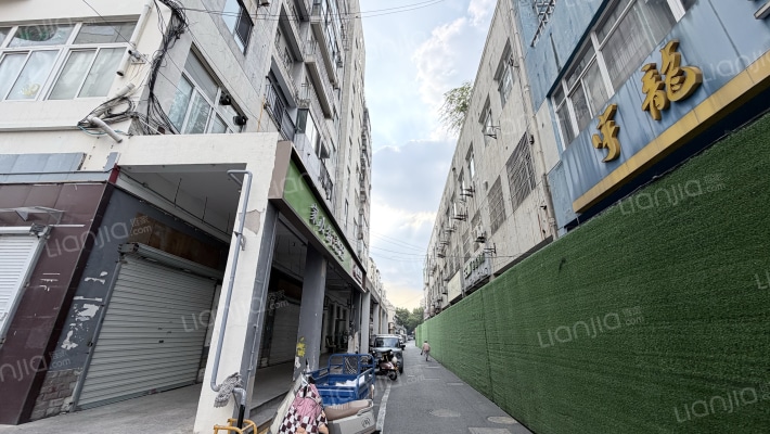 鸿利达大厦外景图