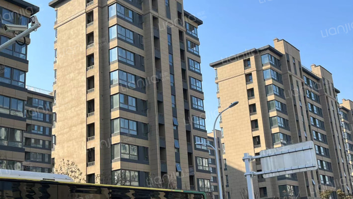 时代领峯峯境外景图