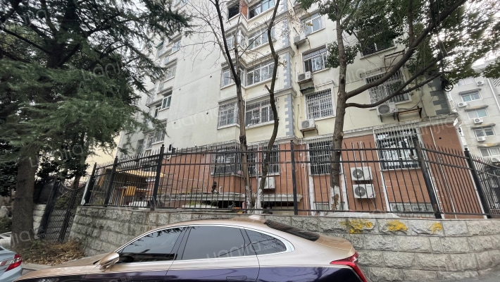 省教育出版社宿舍外景图