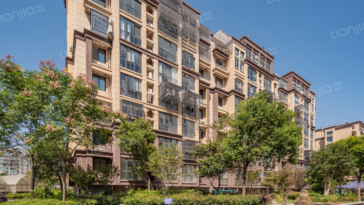 范堤东苑外景图