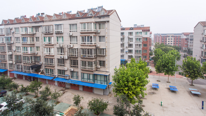 曹二生活区外景图