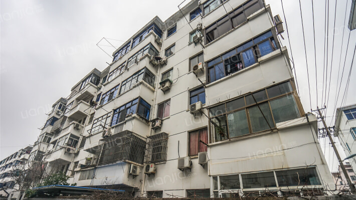 翠坊新村外景图