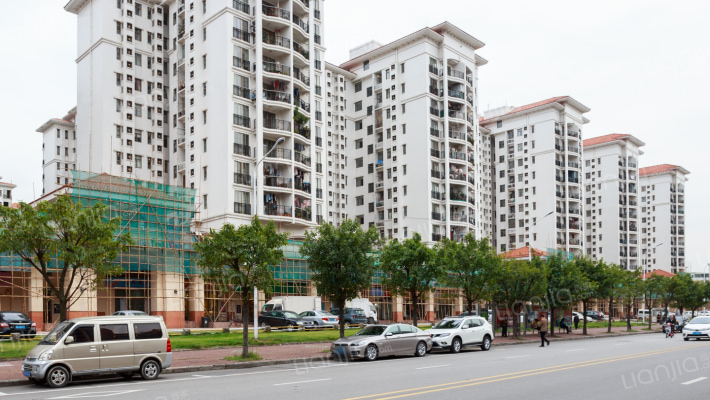 祈福水城外景图