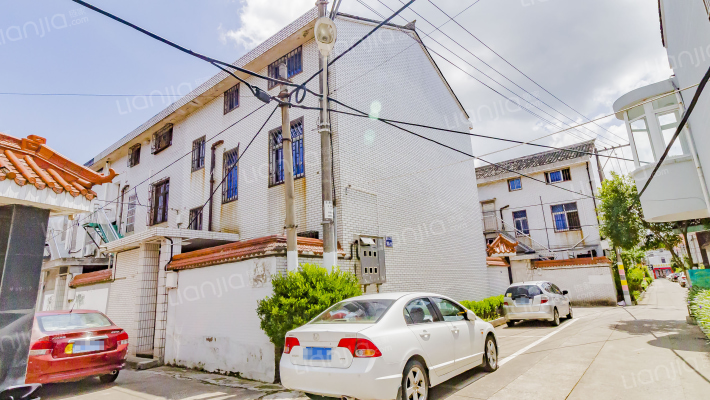 东方二村外景图