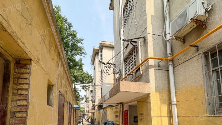 第二中医院家属院外景图