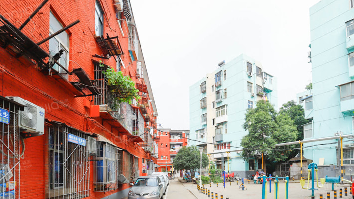 岗坡路15号院外景图