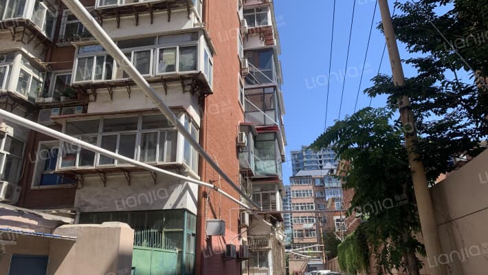 长征街电机厂宿舍外景图