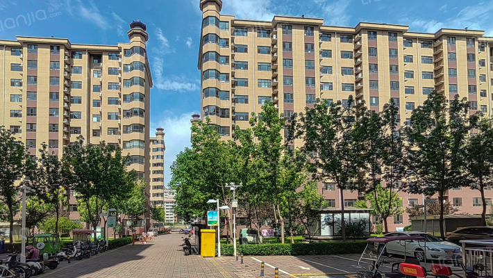 福华公寓外景图