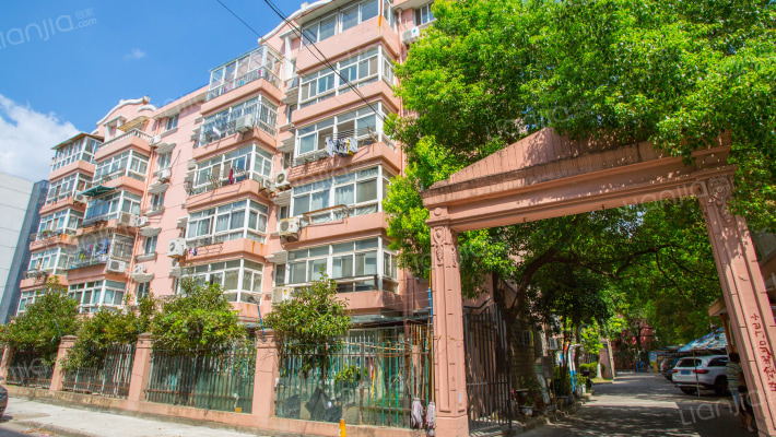 金田公寓外景图