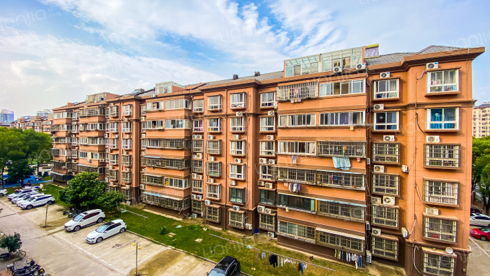 泰伯花苑二区外景图