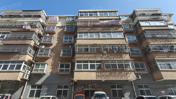 程楼小区外景图