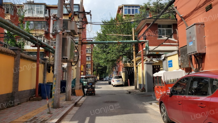 医药公司宿舍外景图