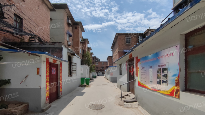 中州机械厂家属院外景图