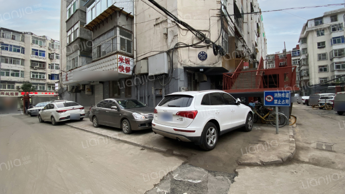 半坡东街29号院外景图