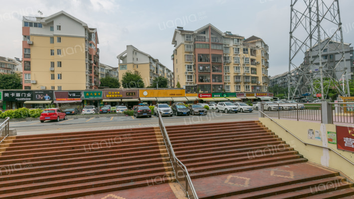 嘉农商贸城外景图