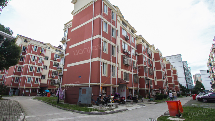 张泾新村二区外景图