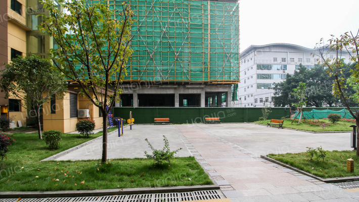 幸福佳苑外景图