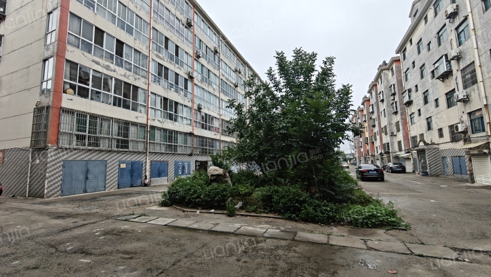 昆城王府外景图