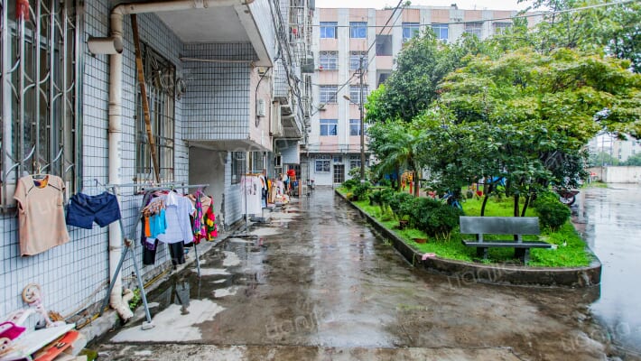 沙龙新苑外景图