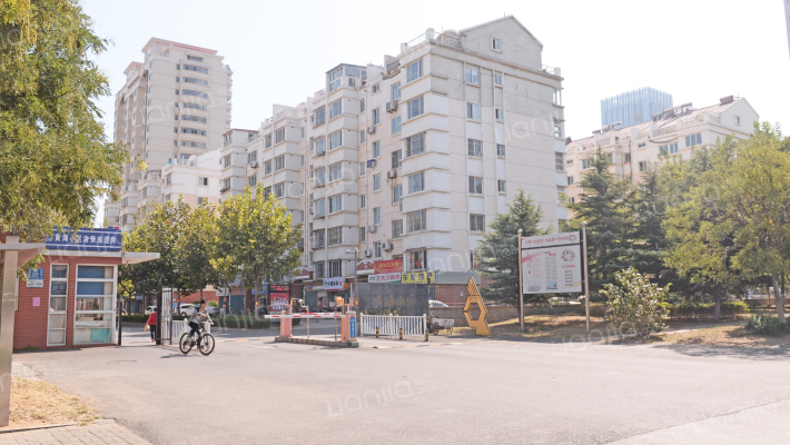 黄海小区外景图