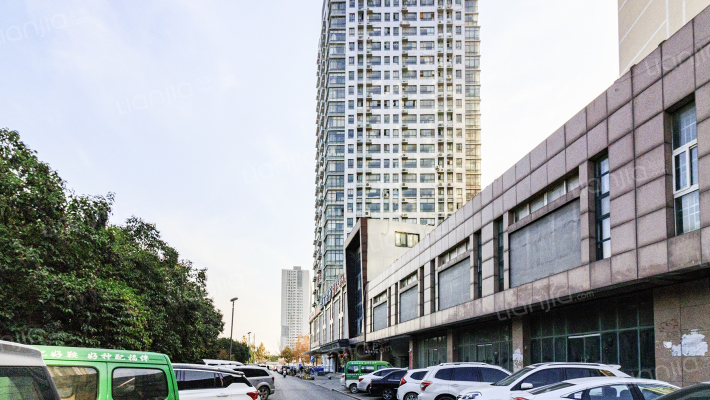 瑞银大厦外景图