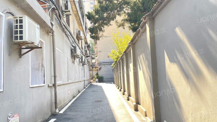 星火路公交公司家属院外景图