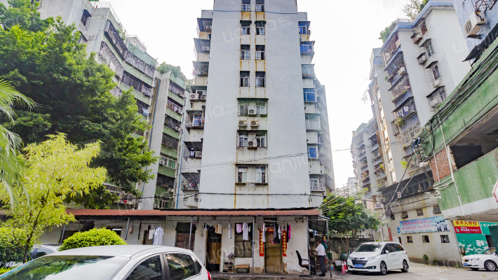 新银小区外景图